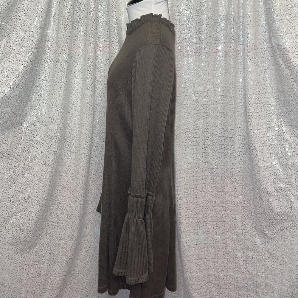 Bell Sleeve Sweater Dress - Picture 3 of 7